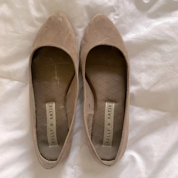 Kelly & Katie Pirassa Ballet Flats in Taupe Suede - 7 - Picture 2 of 4